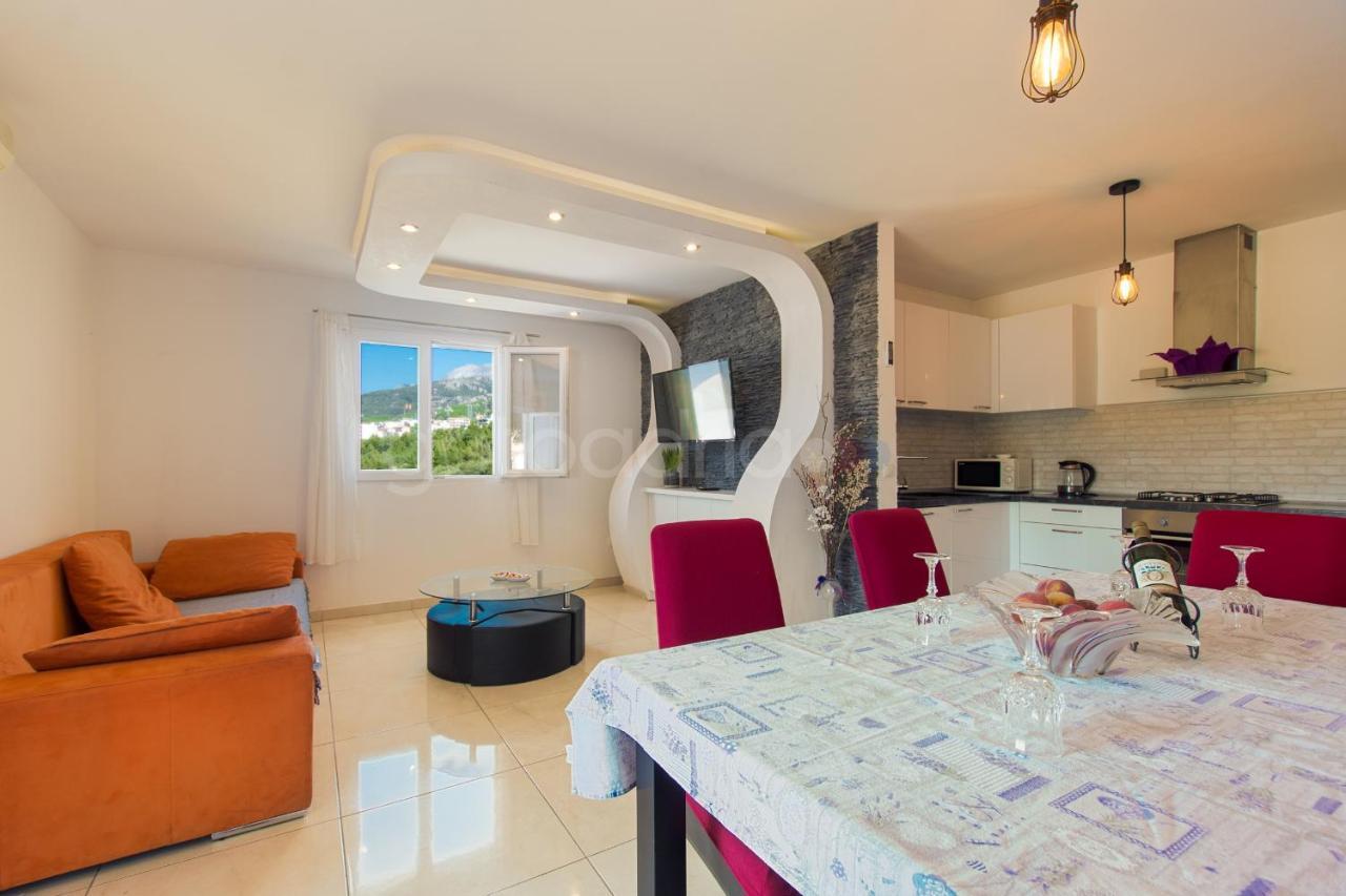 Apartment Vesna With Balcony & Free Parking 마카르스카 외부 사진